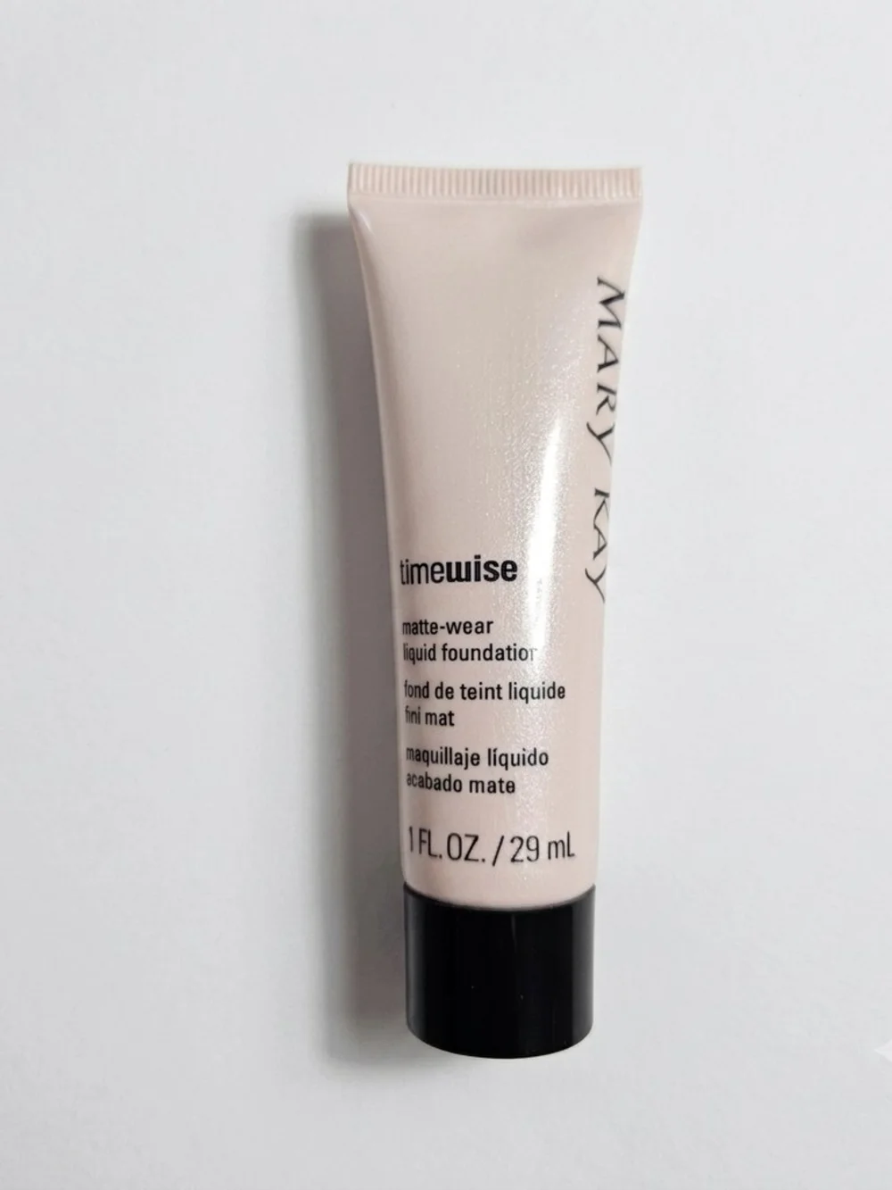 Mary Kay TimeWise Matte-Wear Liquid Foundation Ivory 4